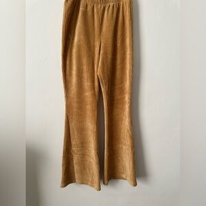 “Kylie” Pull-On Flare Pant – LuLaRoe- Tan/Camel Corduroy – Size Medium